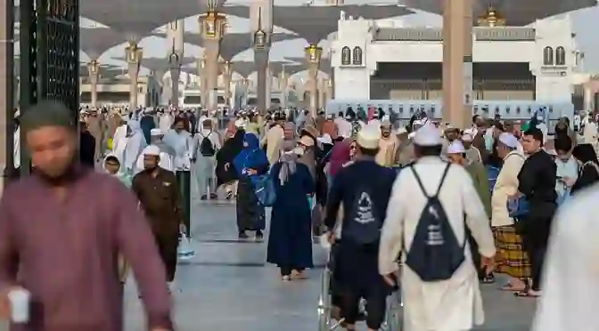 السعودية تسجل رقمًا قياسيًا تاريخيًا في أعداد المعتمرين منذ انطلاق موسم 1447