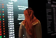 الأسهم السعودية تختتم تداولاتها بتراجع طفيف وسط حجم تداولات يصل إلى 3.5 مليار ريال