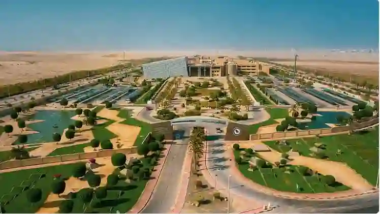 خبر سعيد للسوريين بشأن الدراسة في الجامعات السعودية