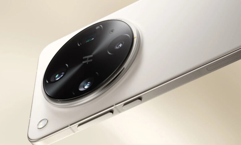 Oppo Find X9 Ultra وVivo X300 Ultra يخططان لمنافسة سامسونج وشاومي على الساحة العالمية