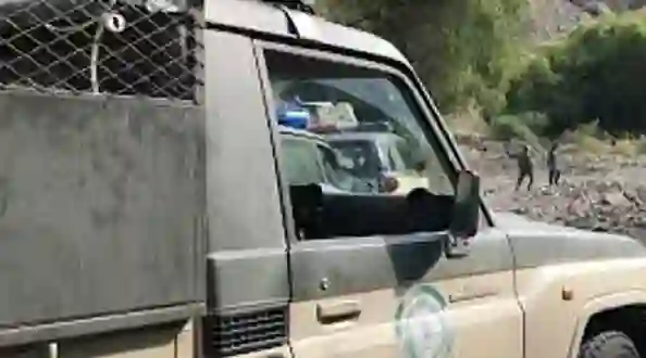 الداخلية السعودية تعلن القبض على 3 يمنيين خطرين وتكشف تفاصيل الجريمة والعقوبة المنتظرة لهم