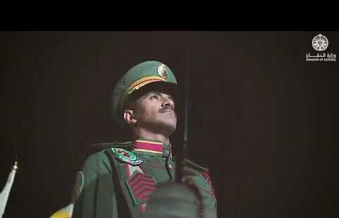 صور الزي الجديد لطلاب كلية الملك عبد الله للدفاع الجوي 1447