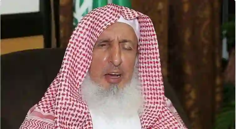 ما لا يعرفه الكثيرون عن فضيلة مفتي السعودية الراحل عبد العزيز آل الشيخ وأسباب وفاته