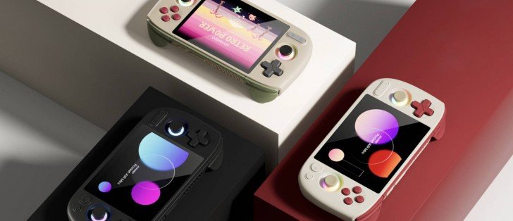 Ayaneo تُعلن عن Pocket Air Mini للألعاب المحمولة بنظام أندرويد وشاشة 4:3