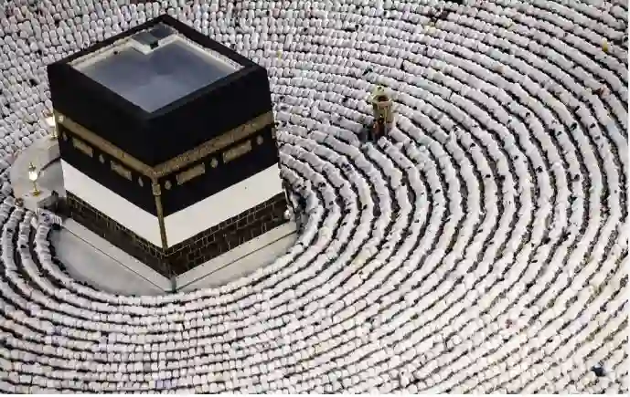 السعودية تمنع رسميًا فئات معينة من المصريين من الحصول على تأشيرة حج لموسم 1447