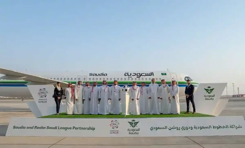 الخطوط السعودية تتعاون مع دوري روشن في اتفاق تاريخي لدخول عالم الكرة!