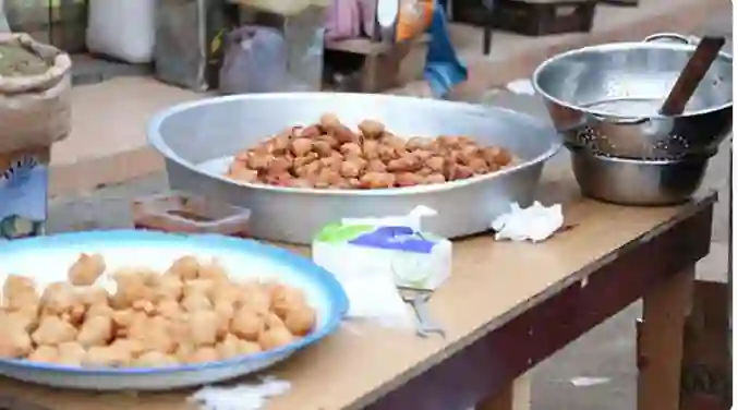 قرارات رسمية في السعودية لتنظيم عمل الباعة الجائلين بدءًا من الشرقية