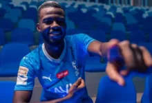 تمبكتي يربك حسابات الهلال بضربة غير متوقعة وعاجلة