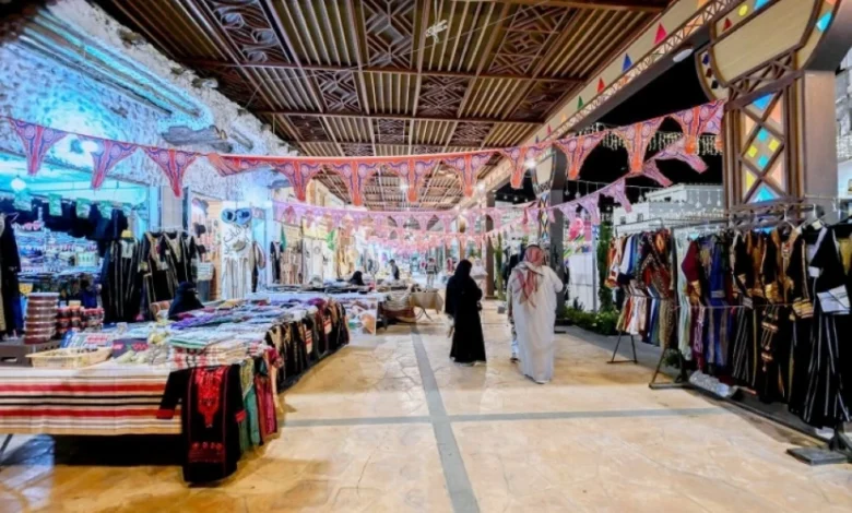 رفع الحد الأدنى للأجور في السعودية ابتداءً من اليوم ليصل إلى 5500 ريال لجنسيات معينة