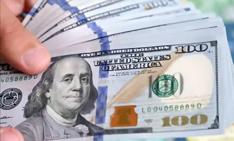 موجة بيع قوية تؤثر على الدولار وتدعم العملات الأوروبية والآسيوية مجددًا