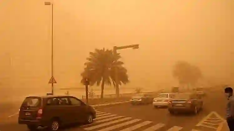 بيان رسمي عاجل بشأن العواصف الرملية في السعودية