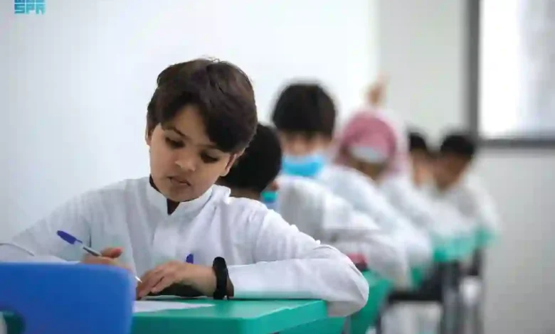 قرار حاسم من التعليم بشأن إجازة يوم التأسيس والاختبارات استجابة لمطالب أولياء الأمور