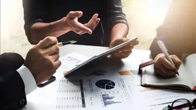 مستشار أعمال ينبه من مخاطر القروض بتمويل المشروعات عبر قناة روتانا الخليجية