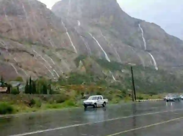 الأرصاد: عواصف مطرية ورياح قوية تجتاح نجران حتى مساء الأحد