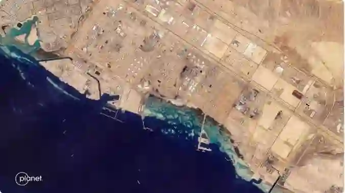 السعودية تعلن عن زيادة ملحوظة في صادراتها النفطية: ينبع تتصدر بـ4 ملايين برميل يومياً عبر البحر الأحمر