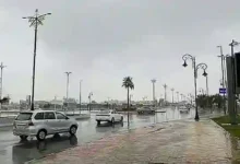 الوطني للأرصاد يحدد مناطق الهطولات المطرية يومي الأربعاء والخميس ويصدر تحذيرات من رياح عاصفة محملة بالغبار