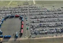 رسوم جديدة وإجراءات لمواقف السيارات في مكة بدءًا من اليوم