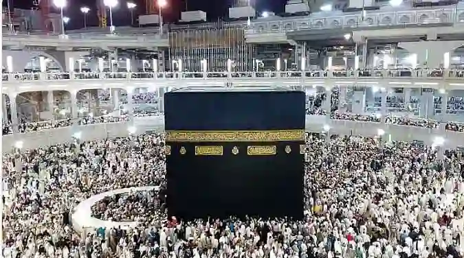 عاجل.. قرارات جديدة للمعتمرين بشأن الإحرام في الطائرة للرحلات المتجهة إلى مطار جدة والطائف