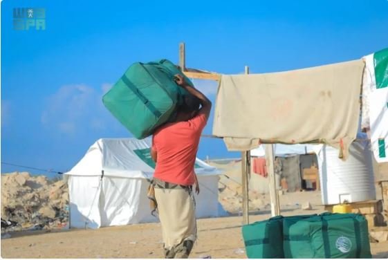 مكرمة الملك سلمان تصل اليوم إلى اليمنيين في الجنوب والشرق