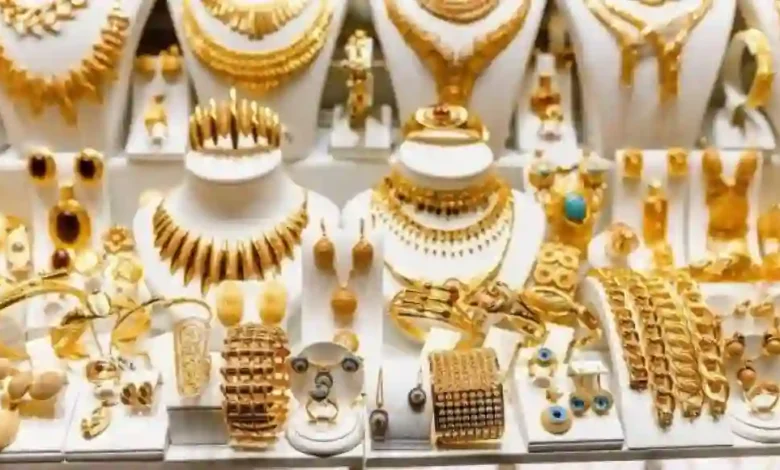 أسعار الذهب في السعودية تحقق قفزات متسارعة: عيار 24 يصل إلى رقم قياسي جديد
