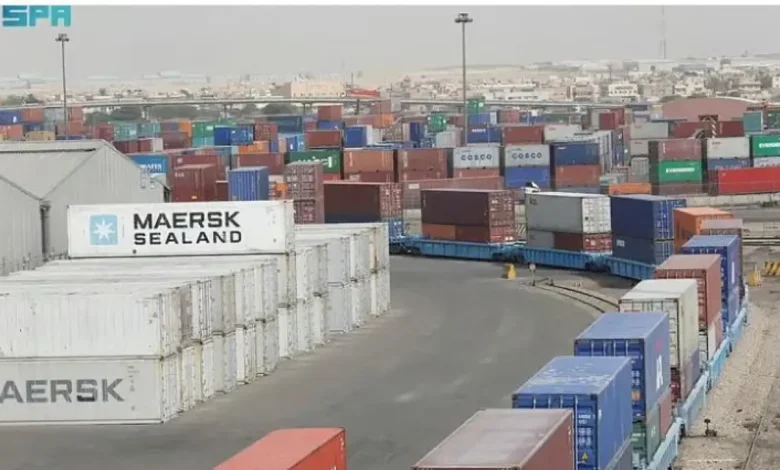 السعودية تعلن إعفاءً كاملاً من الرسوم لمجموعة من الأنشطة التجارية لمدة 30 يومًا