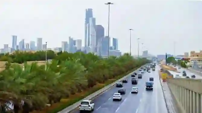 تحذير عاجل من الوطني للأرصاد: جريان السيول وتساقط البرد في عدة مناطق بالمملكة اليوم الأربعاء رغم ارتفاع درجات الحرارة