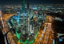 تقارير سعودية تكشف عن أرقام قياسية في إنفاق السياح بالمملكة