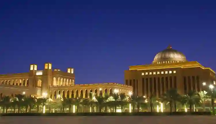 دليل التسجيل والتقديم على منح التميز للدراسات العليا في جامعة الأميرة نورة