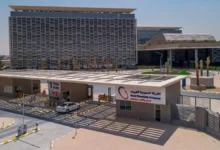 سهم شركة سعودية يسجل أكبر قفزة في يوم واحد خلال 18 شهرًا ويتفوق على أرامكو