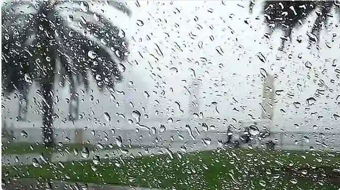 عاجل: الدفاع المدني ينبه من السفر والتنقل في عدة مناطق حول الرياض حتى مساء الجمعة