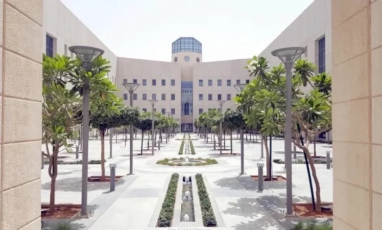 عاجل: السعودية توشك على منح صلاحيات جديدة لمدراء المناطق التعليمية تشمل صرف تعويضات مالية للمعلمين والمعلمات والكادر الإداري