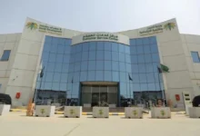 عاجل: الموارد البشرية تؤكد عدم وجود إجازة اضطرارية في القطاع الخاص والبديل إجازة واحدة بدون راتب