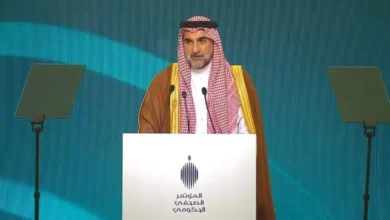 عاجل: ياسر الرميان يعلن عن المشاريع المتوقفة في نيوم بالسعودية