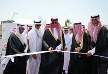 محافظ جدة يطلق التاكسي البحري الفاخر لتعزيز السياحة والنقل