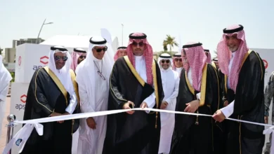 محافظ جدة يطلق التاكسي البحري الفاخر لتعزيز السياحة والنقل